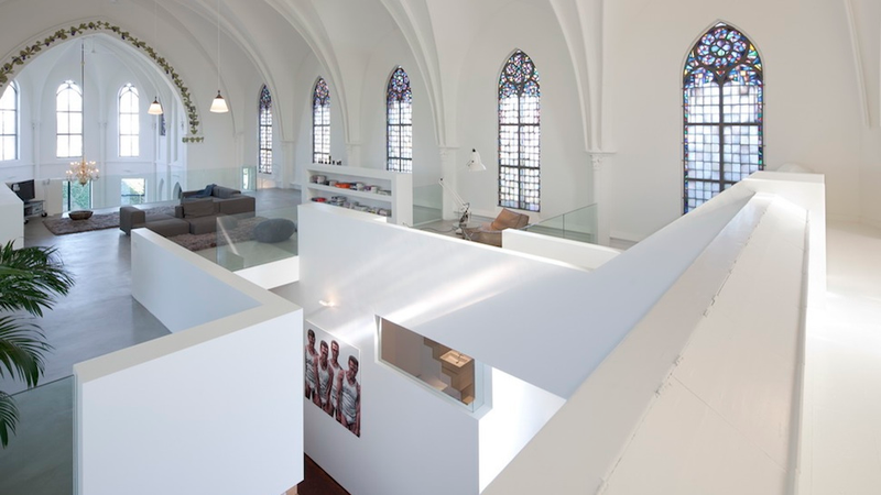 Illustration for article titled Beautiful Churches That Have Been Converted into Secular Buildings